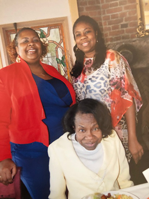 group photo of Tuseda Graggs, Stacey Johnson and their mom Willie Mae who died with Alzheimer's