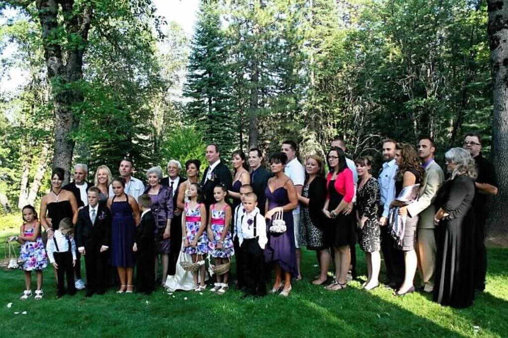 Family wedding photo